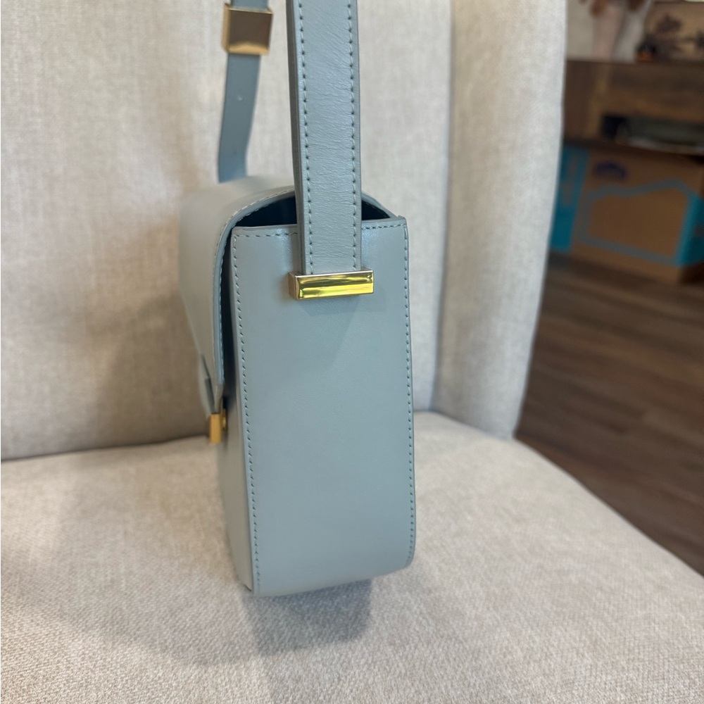 DeMellier The London in Smooth Sage - Picture 9 of 13